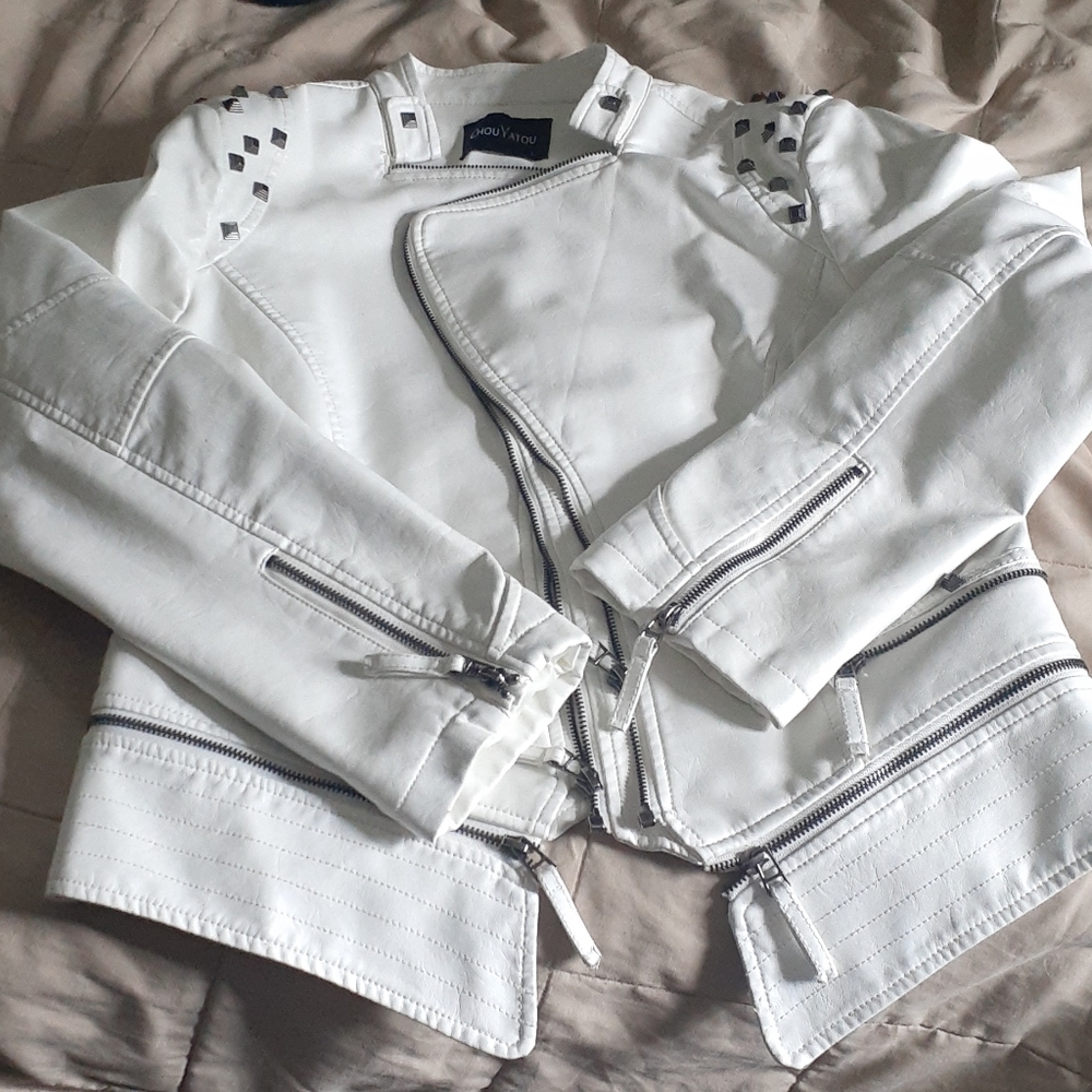 Size Large,  Fabric: high quality pu leather jacke